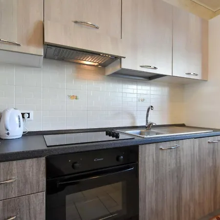 Baita Mauri By Interhome ليفينو